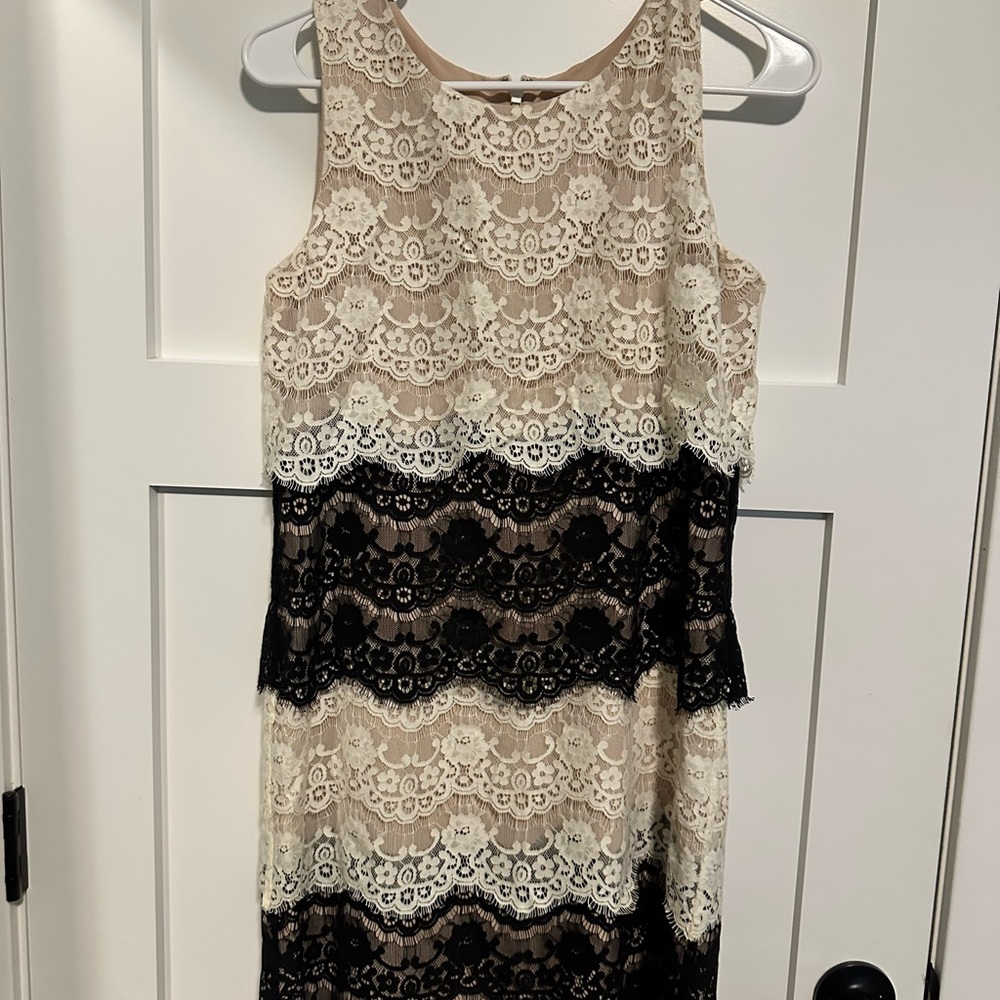 Jessica Simpson Lace Midi Dress - Cream and Black